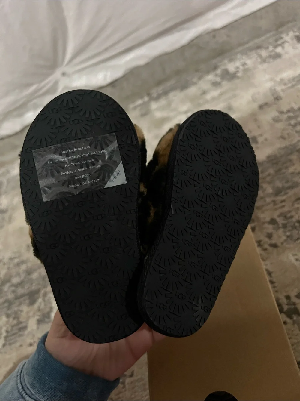 NEW UGG Brown Panther Print Fluff Yeah Slides Size 9 Toddler